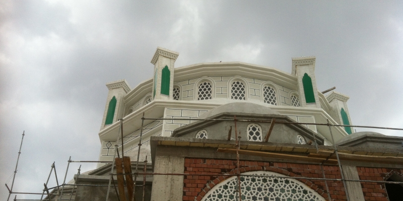 ABU-BAKAR ASSADİK CAMİİ